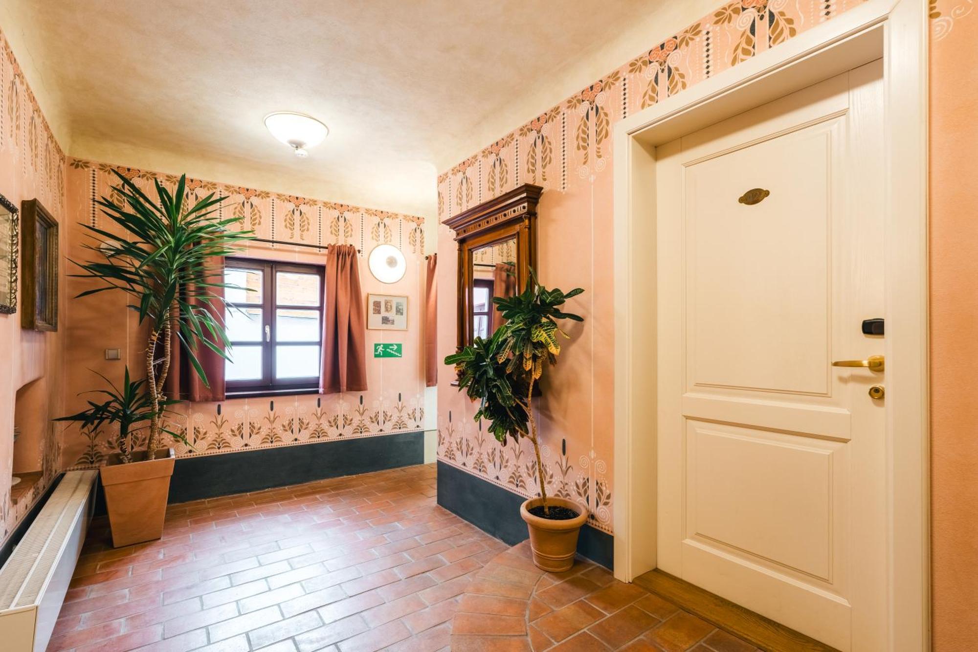 Hotel Latran Český Krumlov Exterior foto